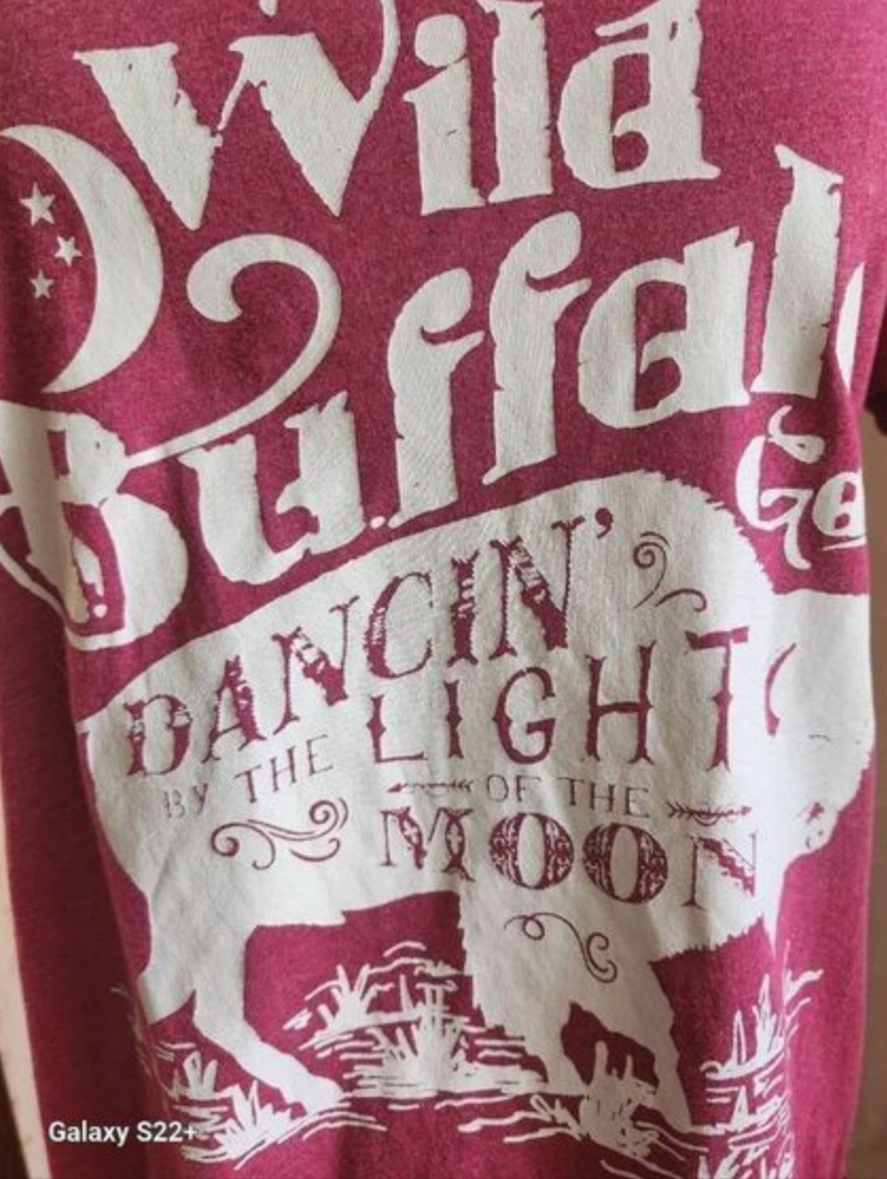F98 Cruel Wild Buffalo Pink Fringed Graphic "Dancing by the Light of the Moon"